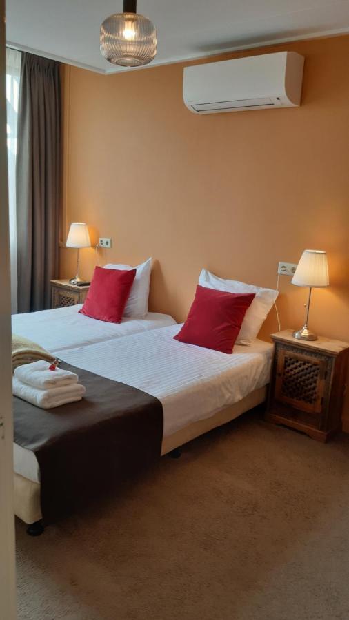 Hotel Stedswal Sloten  Esterno foto